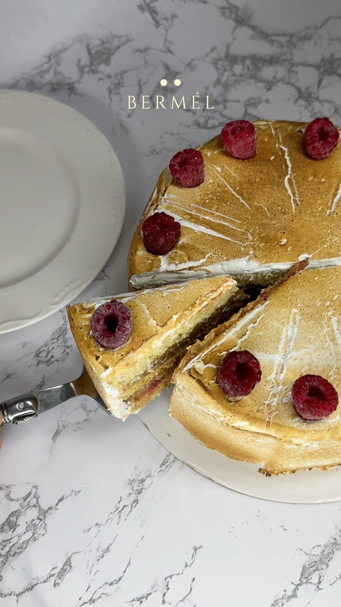 TORTA 4 LECHES